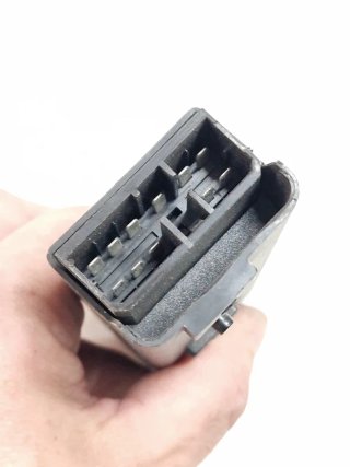 Rele mando ventilador PEUGEOT 405 12v 4L/PSA