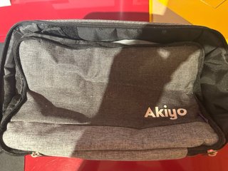 Usado 1 vez:Proyector Akiyo o7 + Pantalla Phoenix