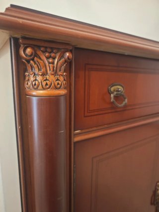 Aparador de madera