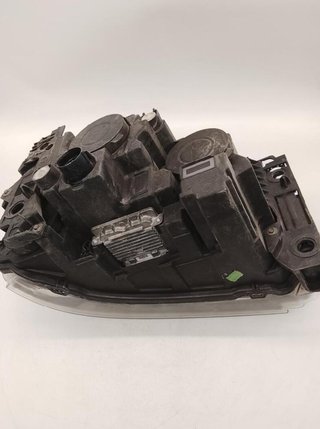 Faro land rover ah32-13w030-hc range rover 2508