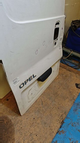 PORTON TRASERO IZQUIERDO Opel Vivaro (2001->)