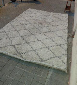 Alfombra nueva muy grande beige y gris 290x190 c