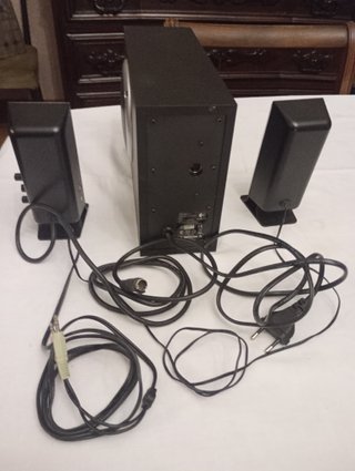 Logitech S200 Altavoces Subwoofer + Satélites