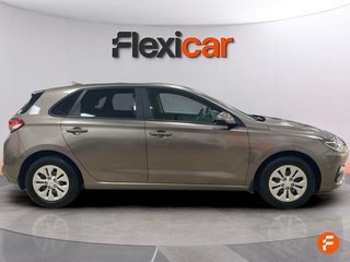 Hyundai i30 1.5 DPI Essence