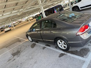 Honda Civic Gris