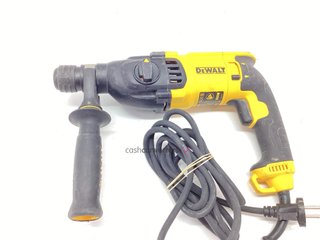 taladro electrico dewalt d25133qs