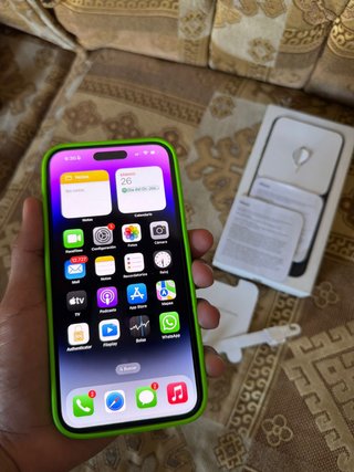 iPhone 14 Pro Max Dorado