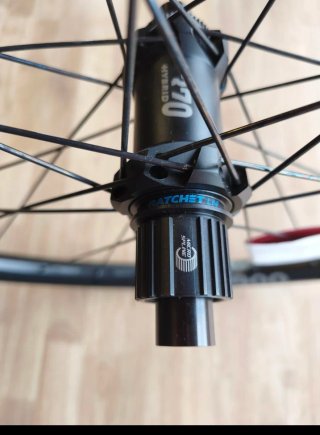 Rueda Trasera *NUEVA* DT SWISS H1900 Spline 29" CL