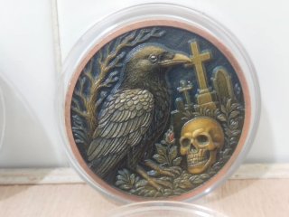 Moneda Grande Memento Mori Cuervo Calavera Nueva