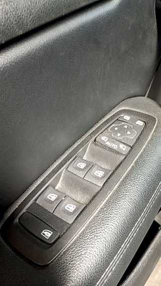 MANDO ELEVALUNAS DELANTERO IZQUIERDO Renault Megane IV Berlina 5P (2015->2022)