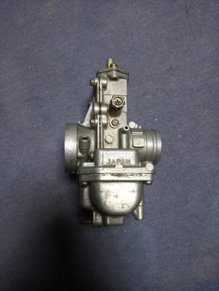 Carburador Mikuni 28