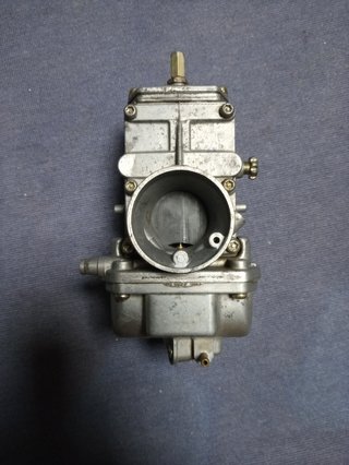 Carburador Mikuni 28