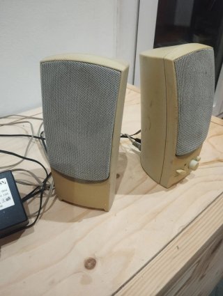 Altavoces sobremesa para, pc, portátil, móvil etc