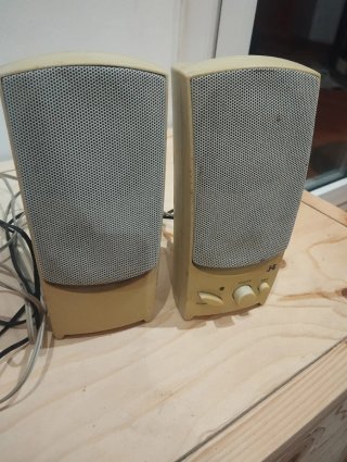 Altavoces sobremesa para, pc, portátil, móvil etc