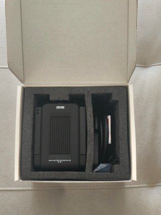 ZHIYUN Hub Expansión Batería Molus X200