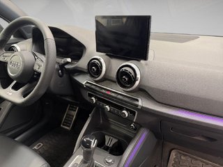 AUDI Q2 2.0 35 TDI S TRONIC ADRENALIN BLACK ED 150 5P