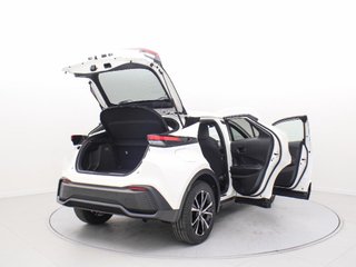 TOYOTA C-HR CH Toyota C-HR - MY25
