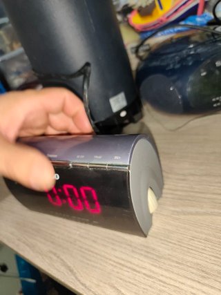 Radio Reloj Despertador Sogo Negro