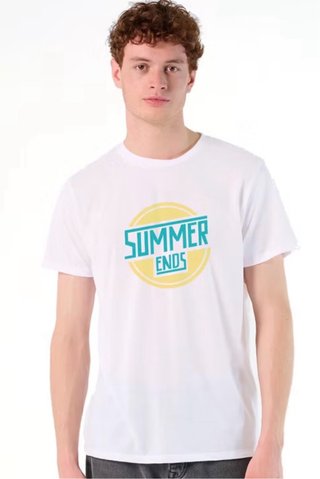 Camiseta Blanca Summer Ends