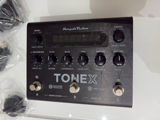 IK Multimedia TONEX Pedal - Come Nuovo