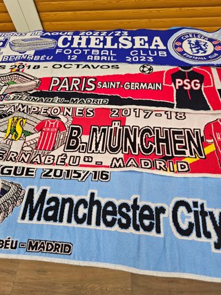 4 bufandas Real Madrid vs Chelsea PSG Bayern
