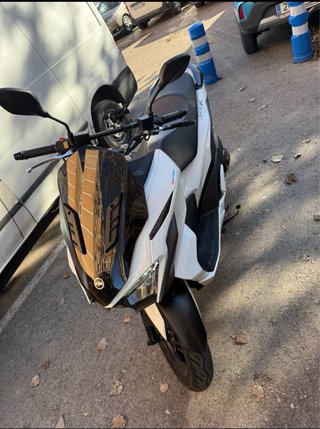 Moto SYM JET X Scooter Automática