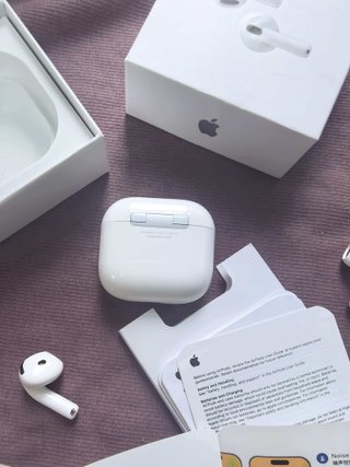 AirPods 4 ANC Cancellazione Rumore