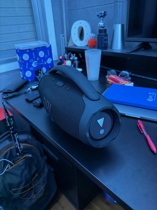 Altavoz JBL Negro