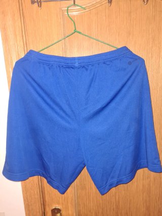 Pantalón corto Adidas azul