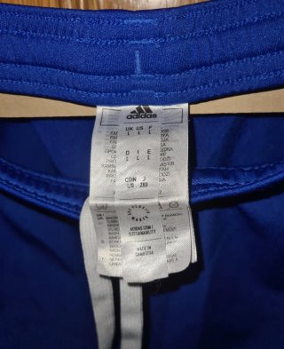 Pantalón corto Adidas azul