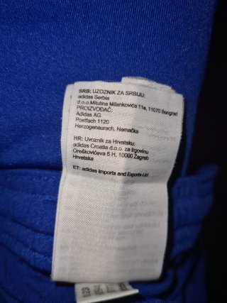 Pantalón corto Adidas azul