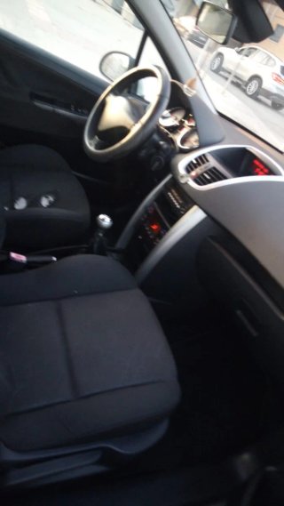Peugeot 207 2009
