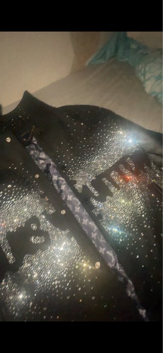 Bomber Louis Vuitton Negra y Plateada
