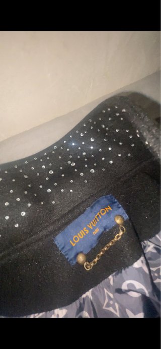 Bomber Louis Vuitton Negra y Plateada