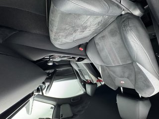 Toyota C-HR 2.0 180H GR Sport Black Edition