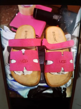 Sandalias rosas num 40. Nuevas.
