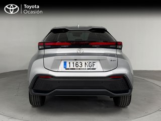 Toyota C-HR 1.8 Advance Hybrid 140