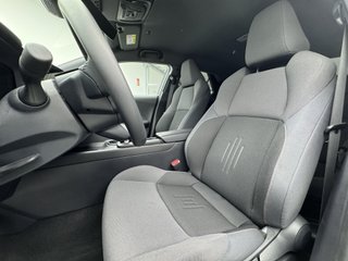 Toyota C-HR 1.8 Advance Hybrid 140