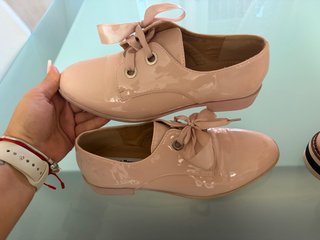 Zapatos planos rosa charol lazo talla 38