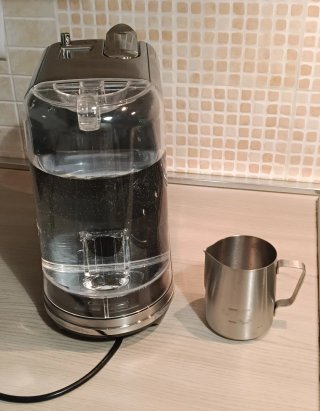 Nespresso Creatista Plus Macchina Caffè