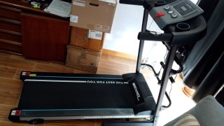 Cinta de Correr Behumax Force 480 Nueva y su caja.