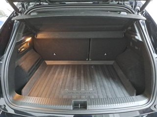 RENAULT Austral Híbrido Austral 1.2 E-Tech Híbrido Iconic Esprit Alpine 146kW