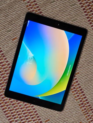 iPad 6ª Generación (A1893) - para piezas o reparar