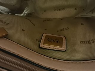 Bolso Guess Rosa Dorado