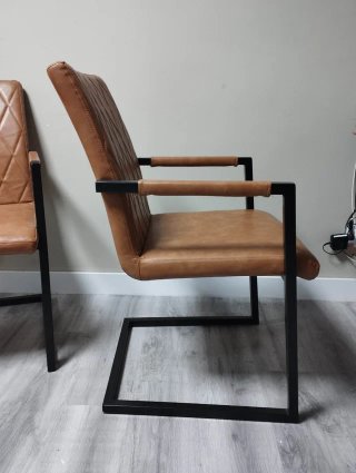 2 Sillas IKEA Cuero Sintético Marrón