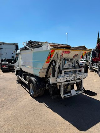 Camión Fuso Recolector