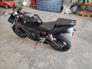 Yamaha YZF R6 Negra