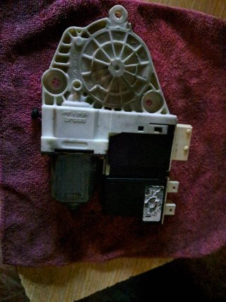 Motor elevalunas eléctrico