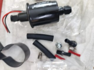 Bomba Combustible Eléctrica CarBole 12V 5-9PSI