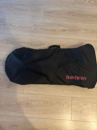 Hamaca BabyBjorn + funda Minicoton + juguete